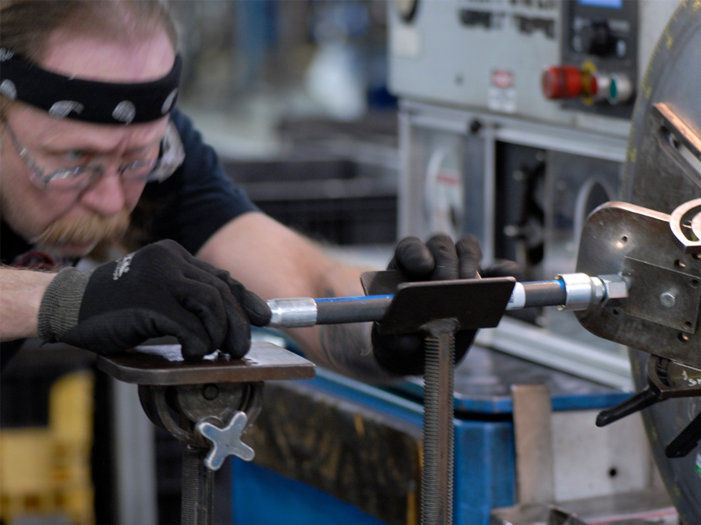 Lavorazione all'interno della fabbrica CAT di Dixon, IL, USA